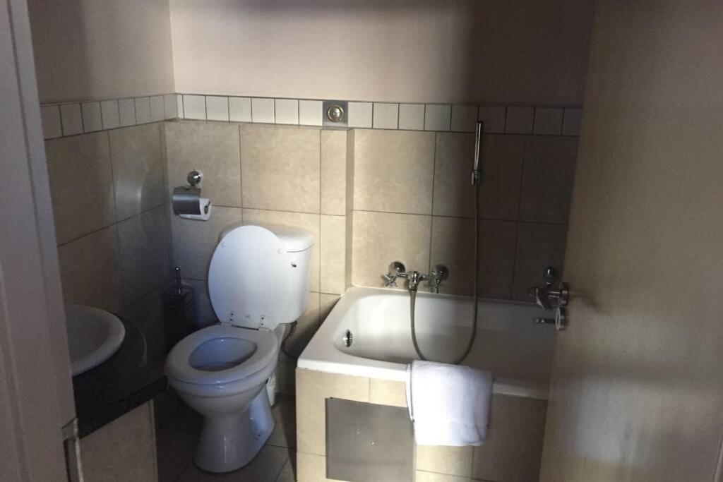 Mabungubwe Hotel Apartments - Home Away From Home 约翰内斯堡 外观 照片
