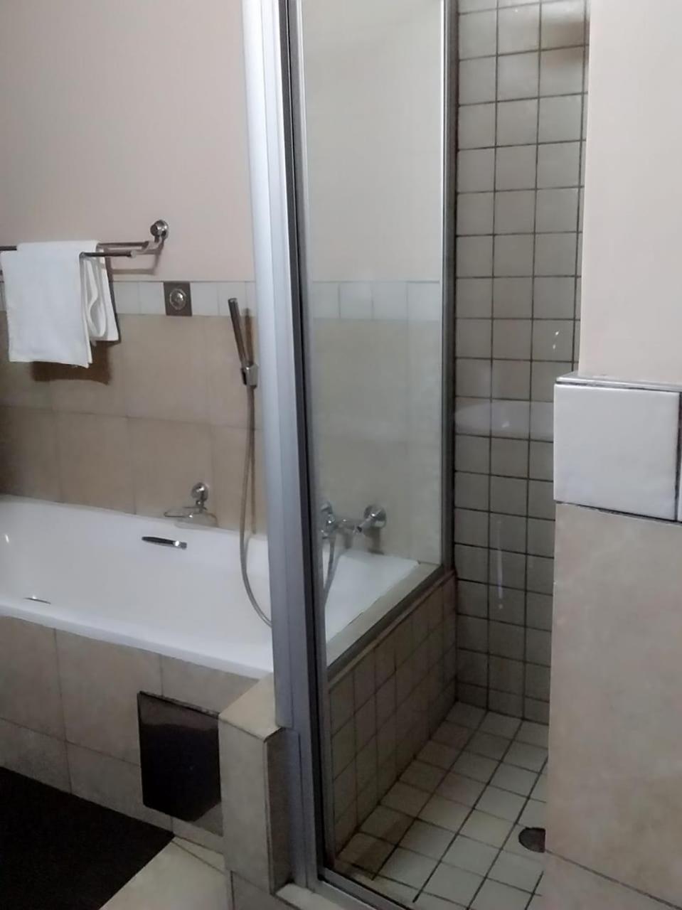 Mabungubwe Hotel Apartments - Home Away From Home 约翰内斯堡 外观 照片