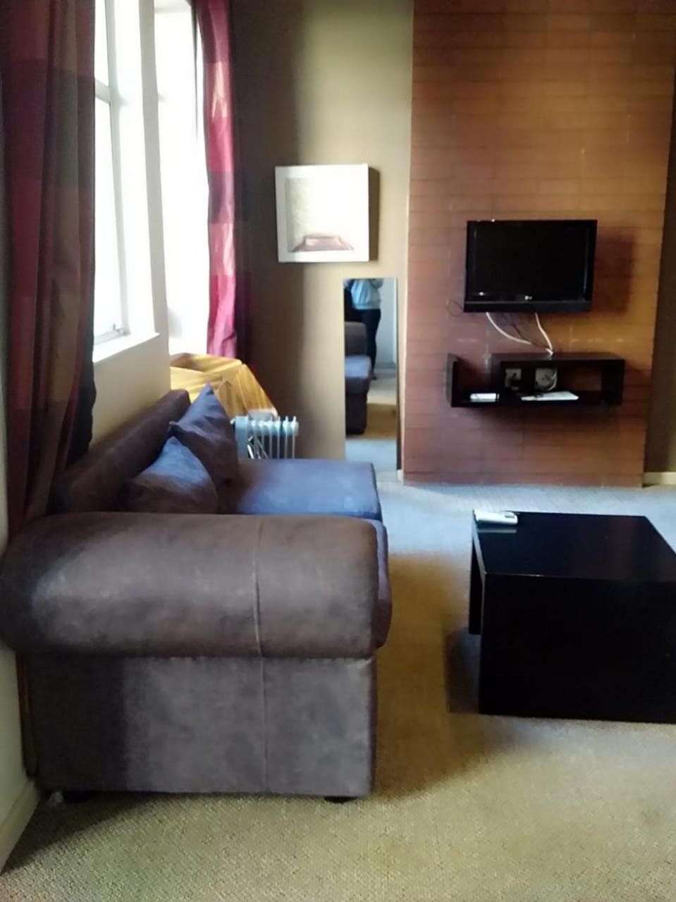 Mabungubwe Hotel Apartments - Home Away From Home 约翰内斯堡 外观 照片